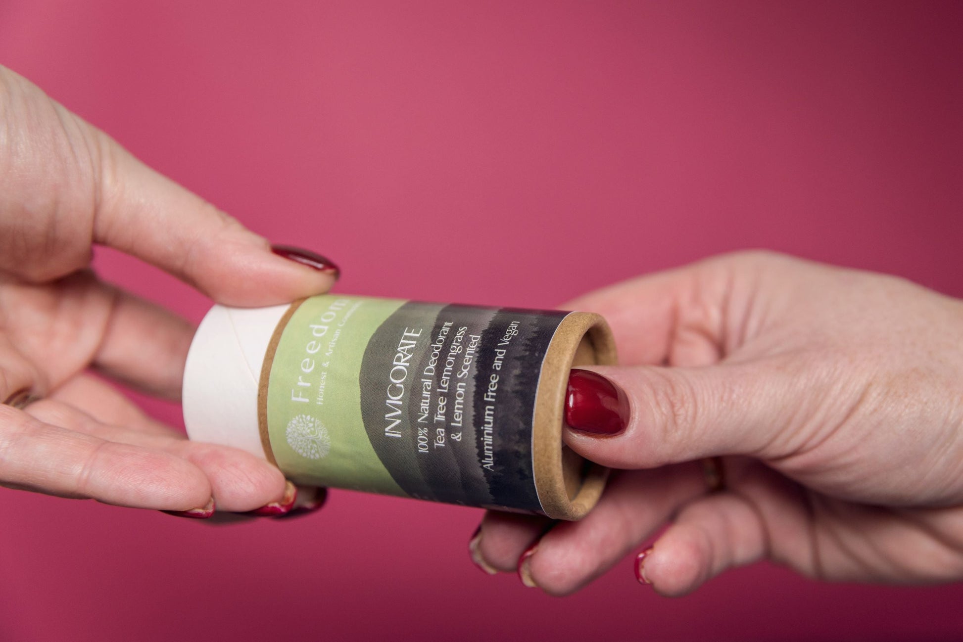 Invigorate Natural Deodorant scented Tea Tree Lemongrass & Lemon